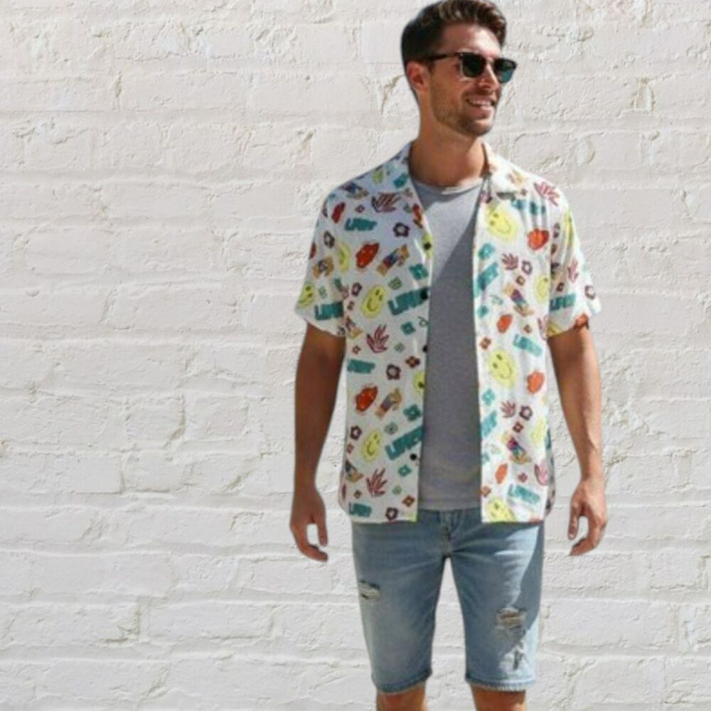PacSun Smiley Face Button Shirt M Retro 70s Hippie Graphic Print Summer